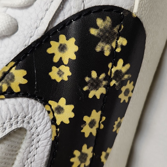 Nike Blazer '77 Jumbo Mid Sunflower Floral Hightop sneakers (m size 9) - Picture 8 of 13